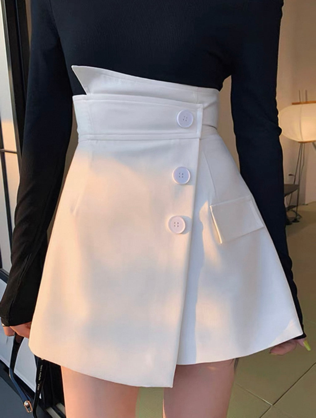 Jupe-short asymétrique boutonnée taille haute pour femme | Magasinez au Canada