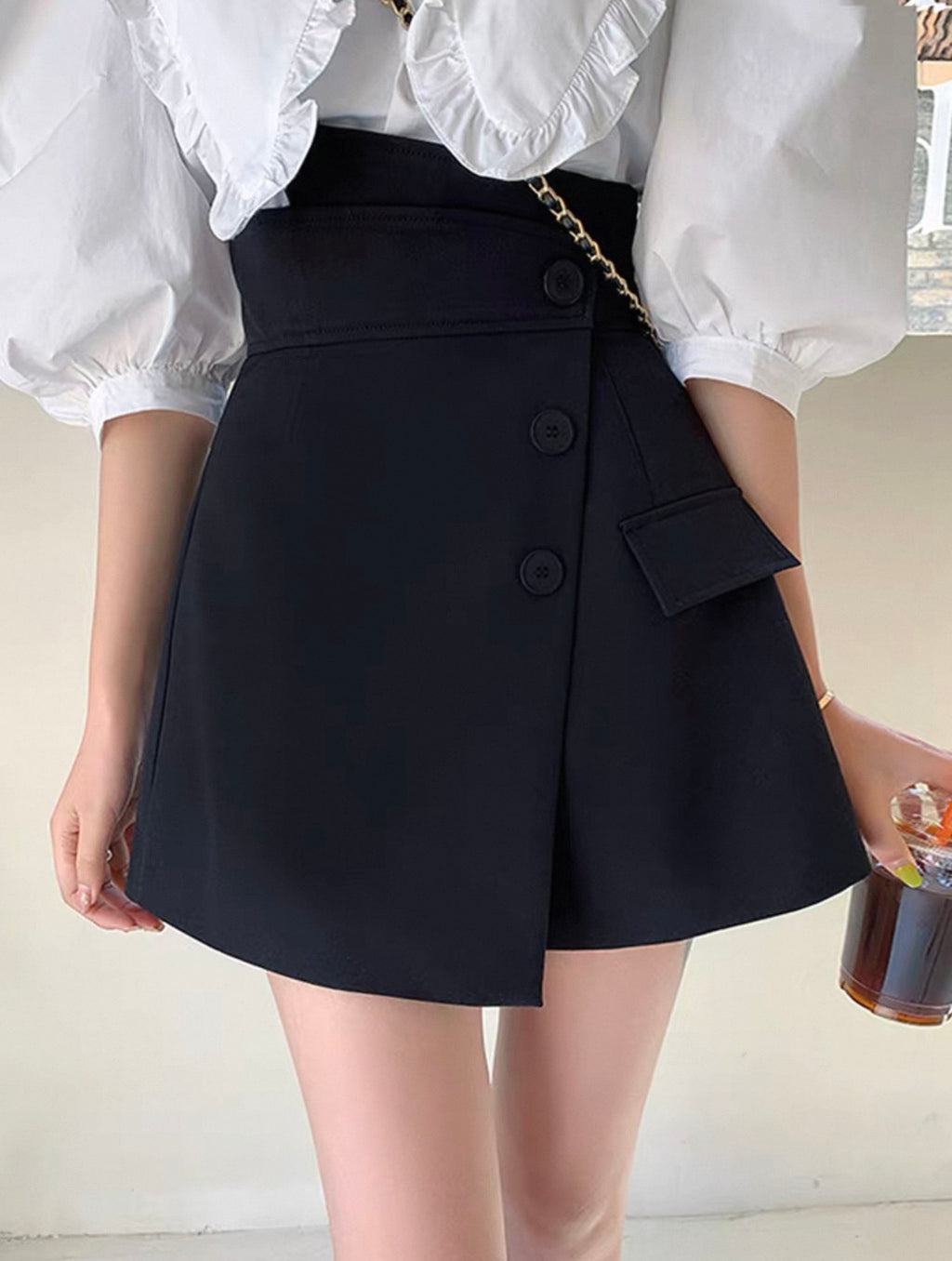 Jupe-short asymétrique boutonnée taille haute pour femme | Magasinez au Canada