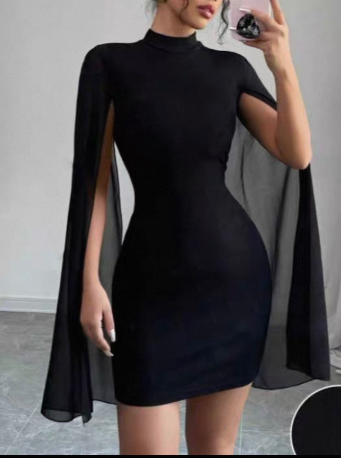Robe fourreau noire à manches cape pour femme Canada | Parcel Theory