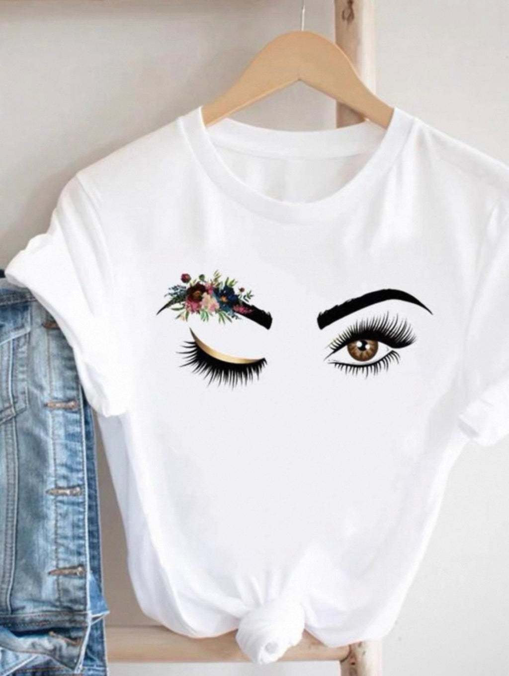 Graphic Tees for Women Canada | Lash & Beauty Print T-Shirts