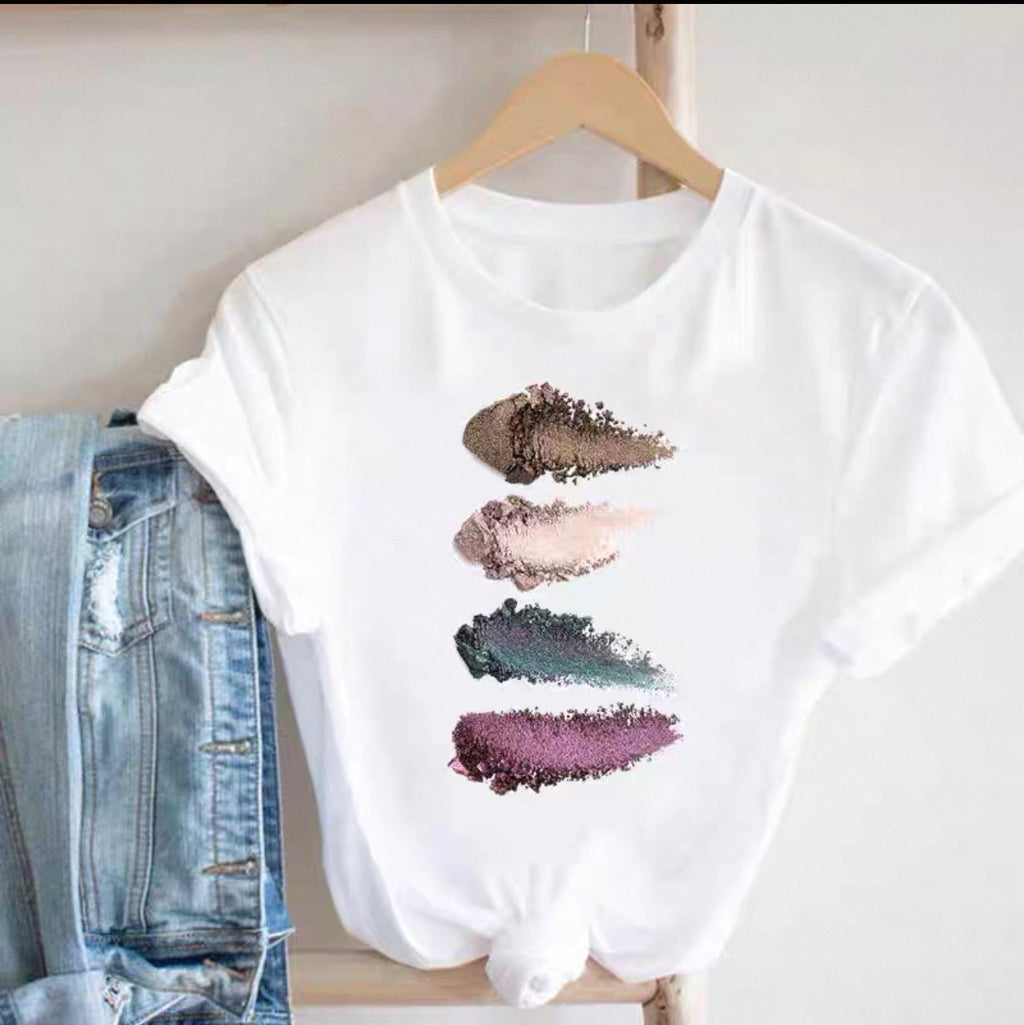 Graphic Tees for Women Canada | Lash & Beauty Print T-Shirts