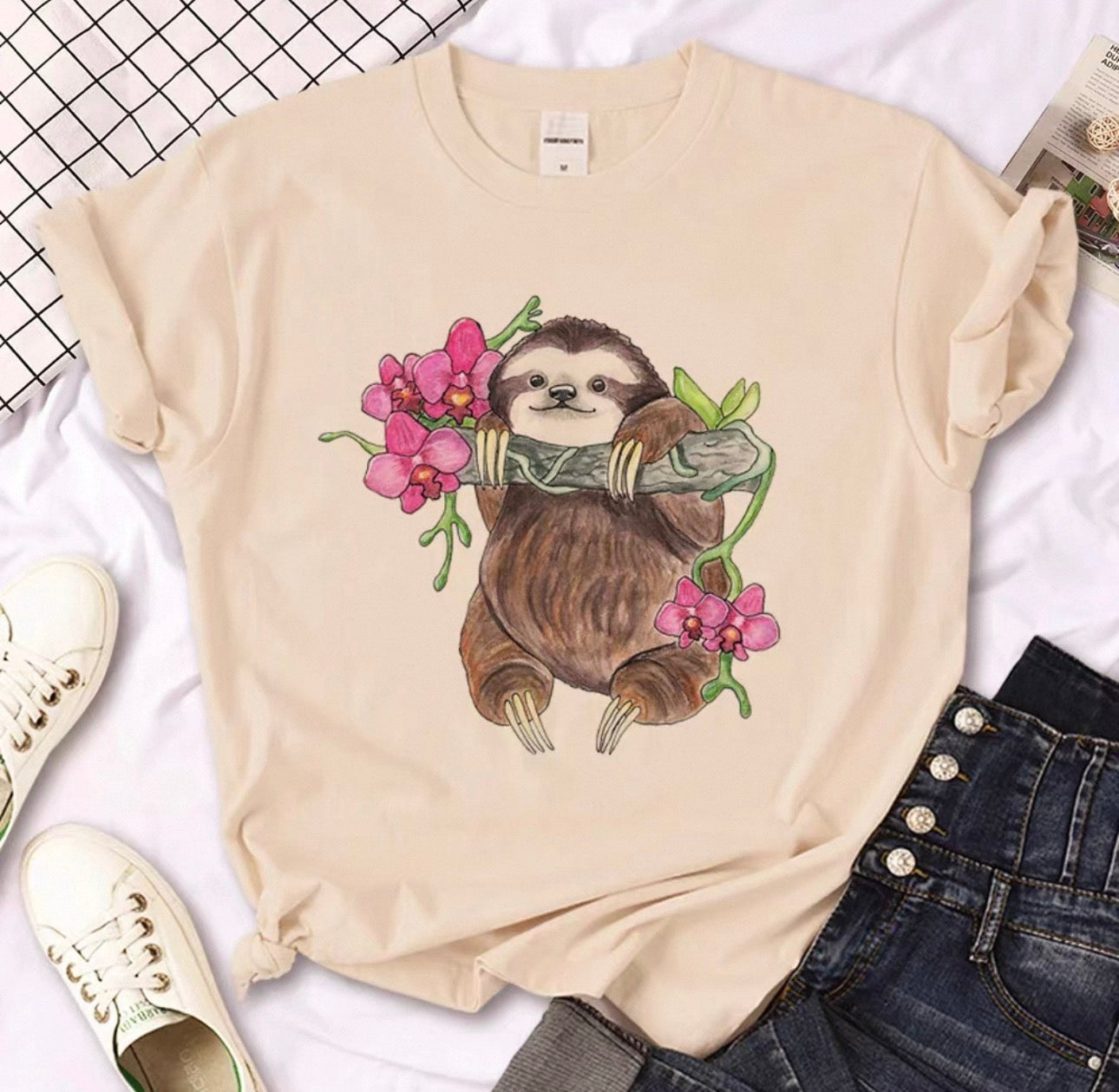 Women's Sloth Graphic Tee - Funny Sloth T-Shirts Canada | Parcel Theory