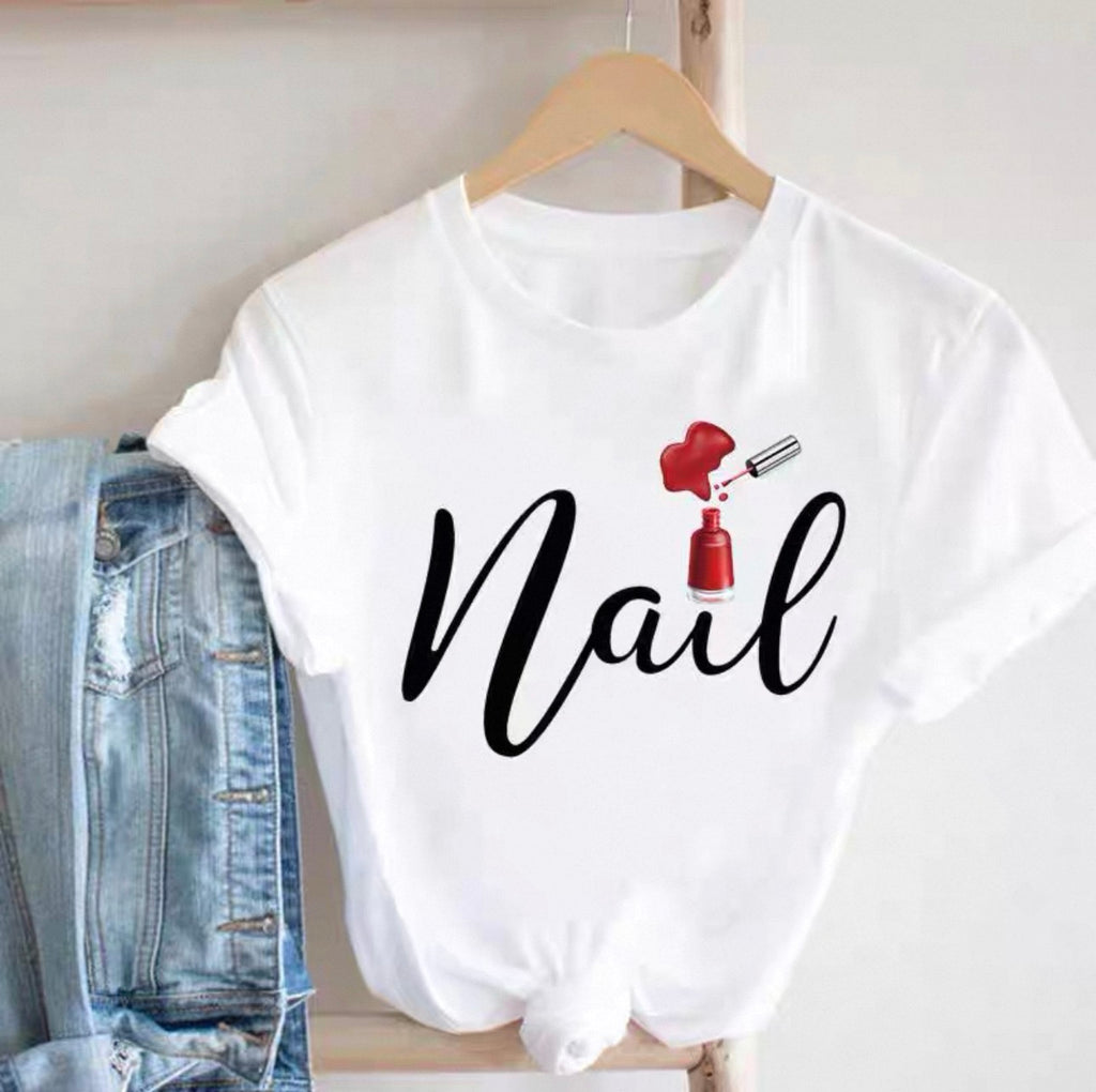 Graphic Tees for Women Canada | Lash & Beauty Print T-Shirts